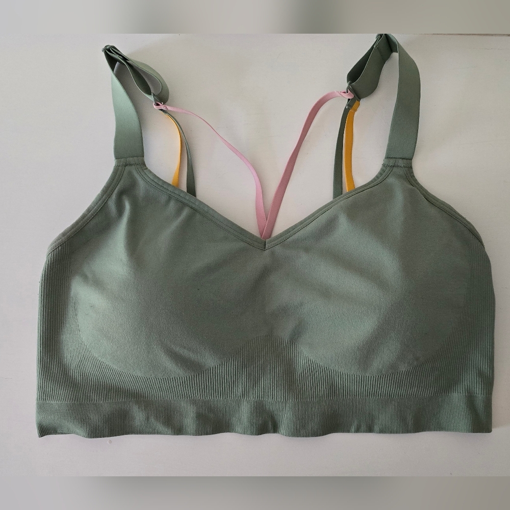 Cacique Sage Green Seamless Strappy Back Bralette – Size 18/20
